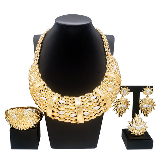 Ensemble de bijoux italien plaqué or grand collier